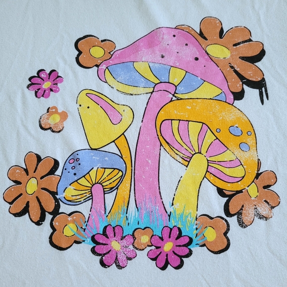 Grayson Threads🧵 Psychedelic Mushrooms🍄 Graphic Tee👕 - NWT - Picture 10 of 14
